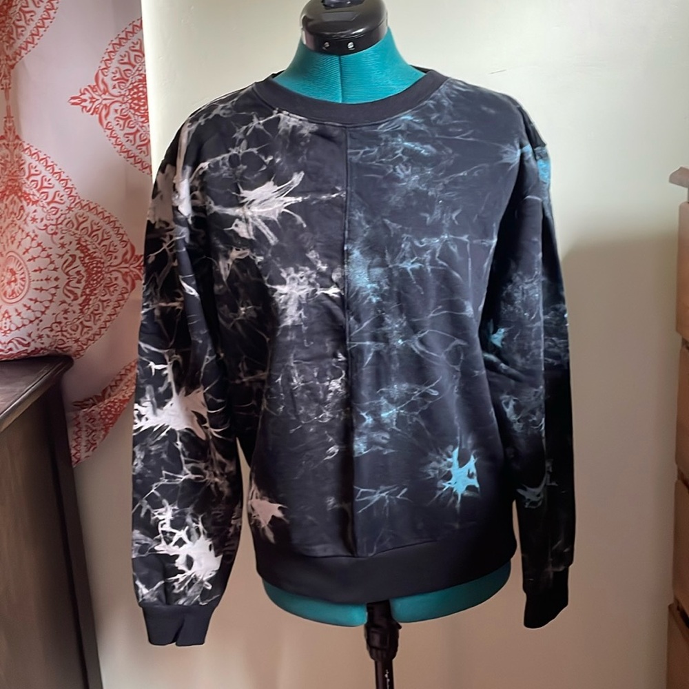Forever 21 CREWNECK SWEATSHIRT